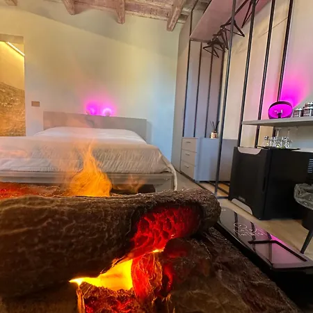 Urban Private 4*